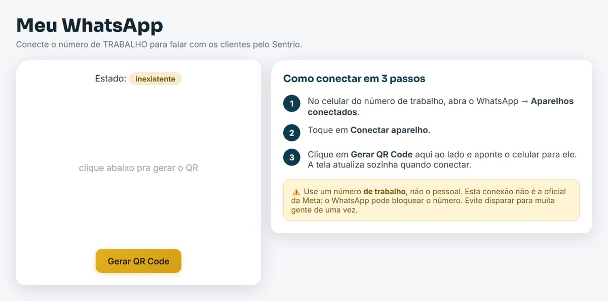 Tela do módulo WhatsApp no Sentrio, com dados de exemplo